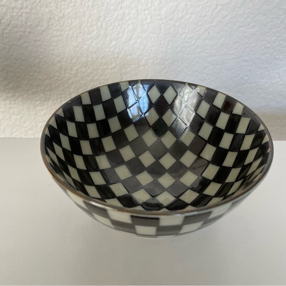 Miya Japanese Glazed Ceramic Bowl Set - Picture 3 of 6